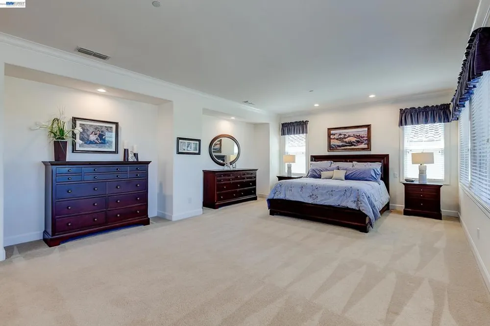 4972 GRAYHAWK CT. Dublin, CA 94568