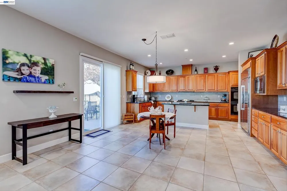4972 GRAYHAWK CT. Dublin, CA 94568