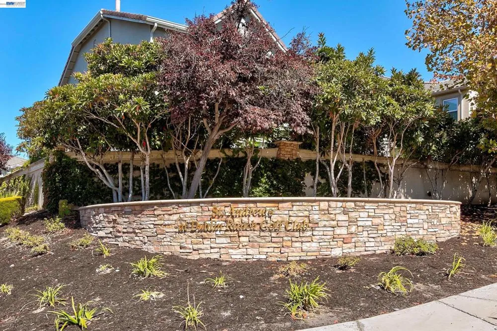 4972 GRAYHAWK CT. Dublin, CA 94568