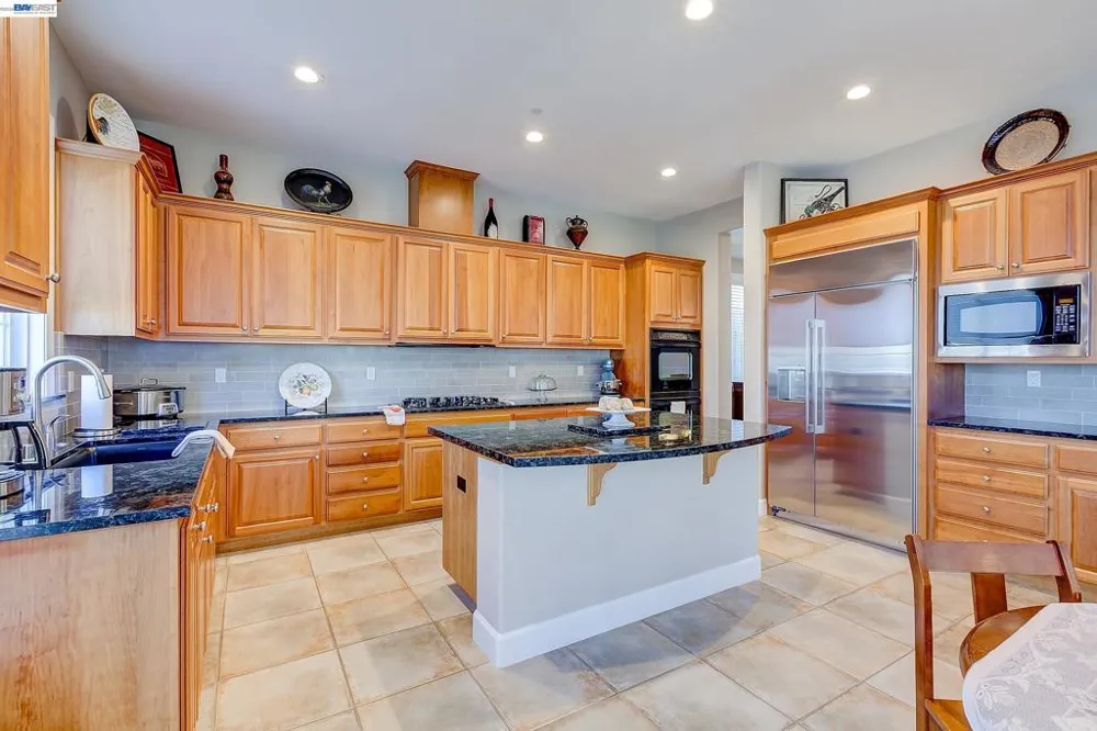 4972 GRAYHAWK CT. Dublin, CA 94568