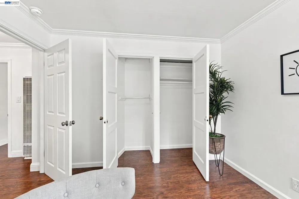 17291 Via Flores San Lorenzo, CA 94580