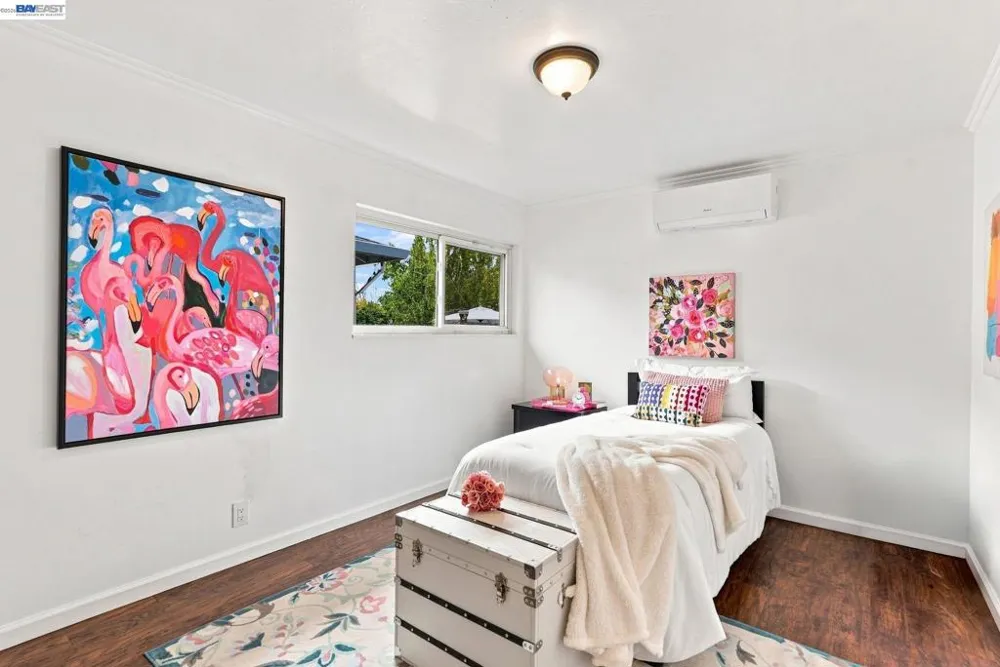 17291 Via Flores San Lorenzo, CA 94580