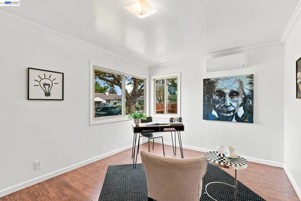 17291 Via Flores San Lorenzo, CA 94580
