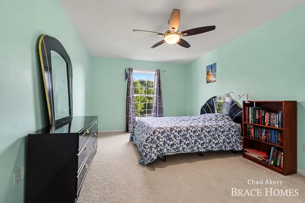 2022 Friesian Court NE Grand Rapids, MI 49505