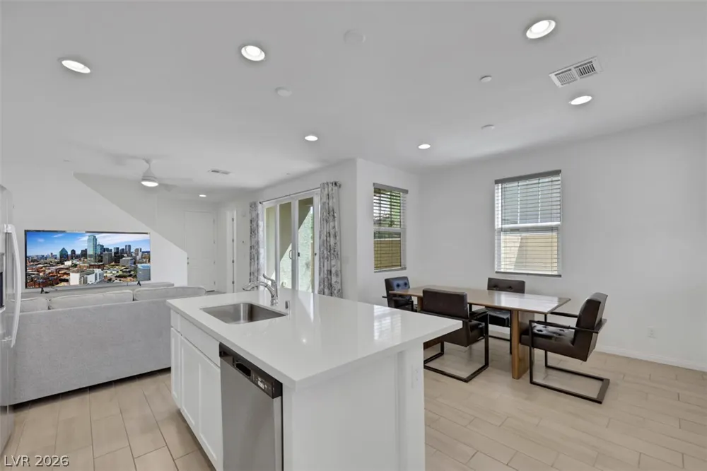 892 Cottonwood Hill Place Henderson, NV 89011