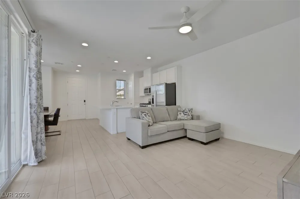 892 Cottonwood Hill Place Henderson, NV 89011