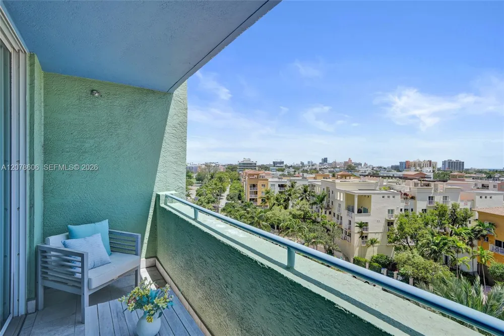 90 Alton Rd #807 Miami Beach, FL 33139