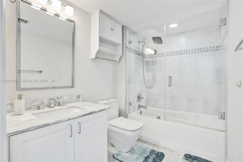 90 Alton Rd #807 Miami Beach, FL 33139