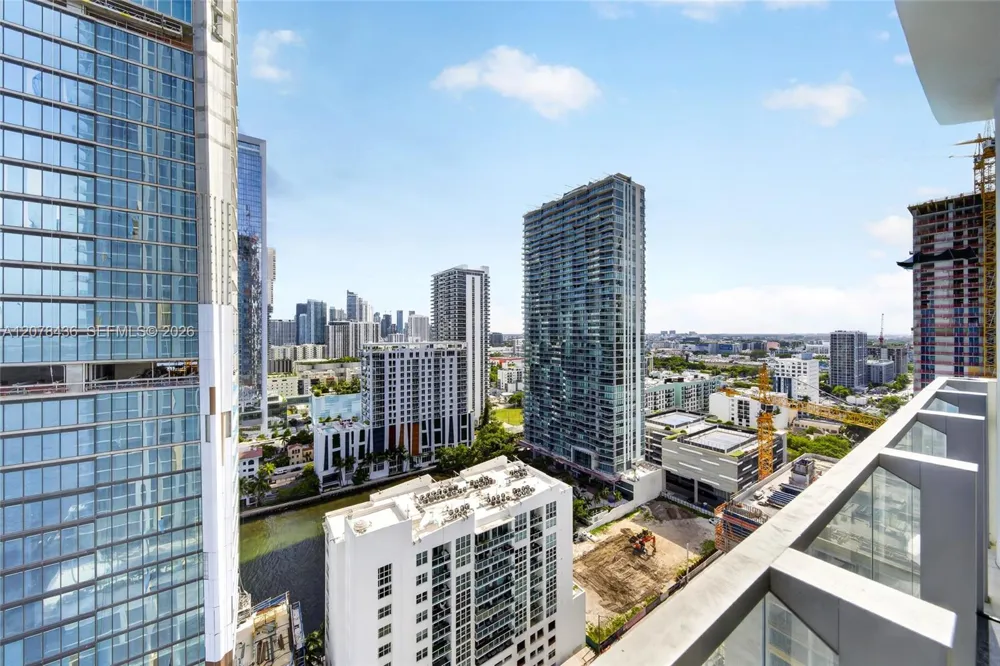 2900 NE 7th Ave #2209 Miami, FL 33137