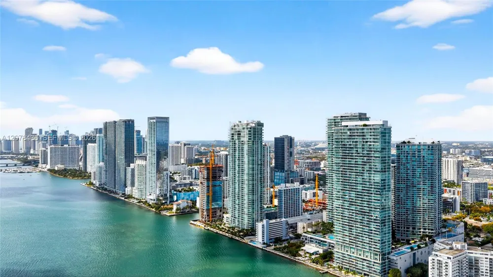 2900 NE 7th Ave #2209 Miami, FL 33137