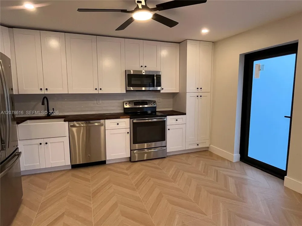 2510 Scott St #2 Hollywood, FL 33020