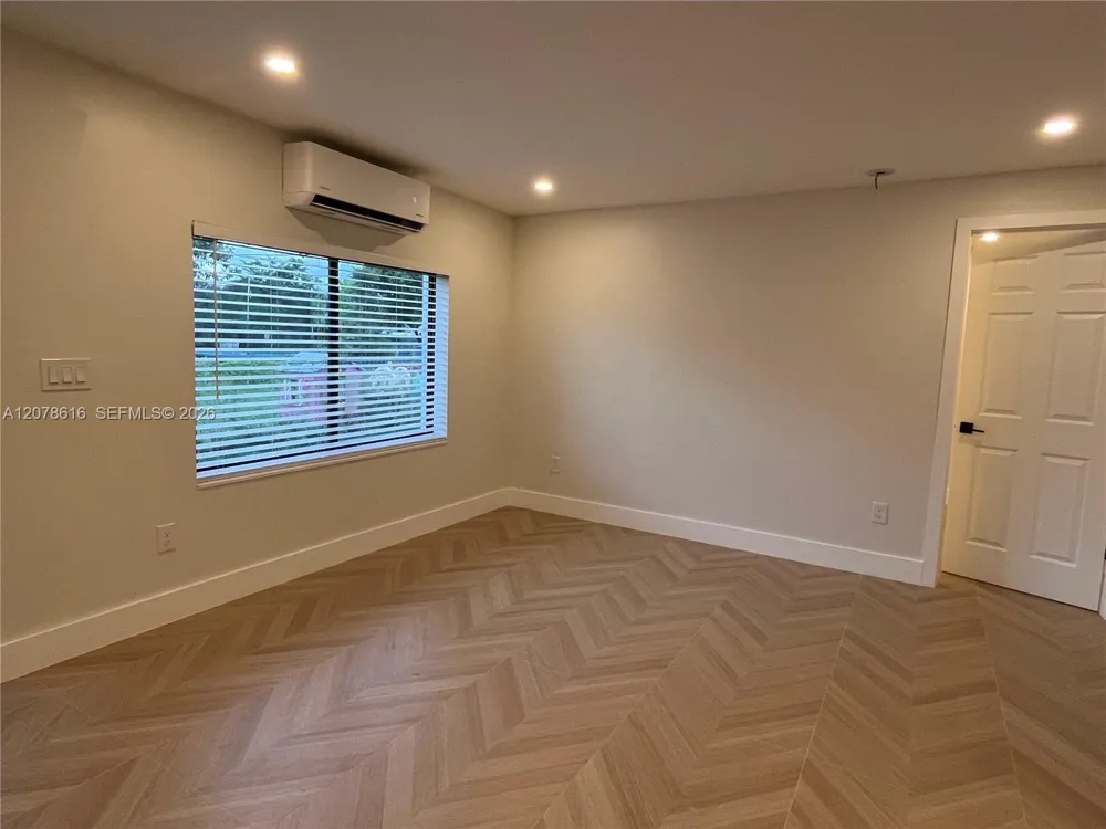 2510 Scott St #2 Hollywood, FL 33020