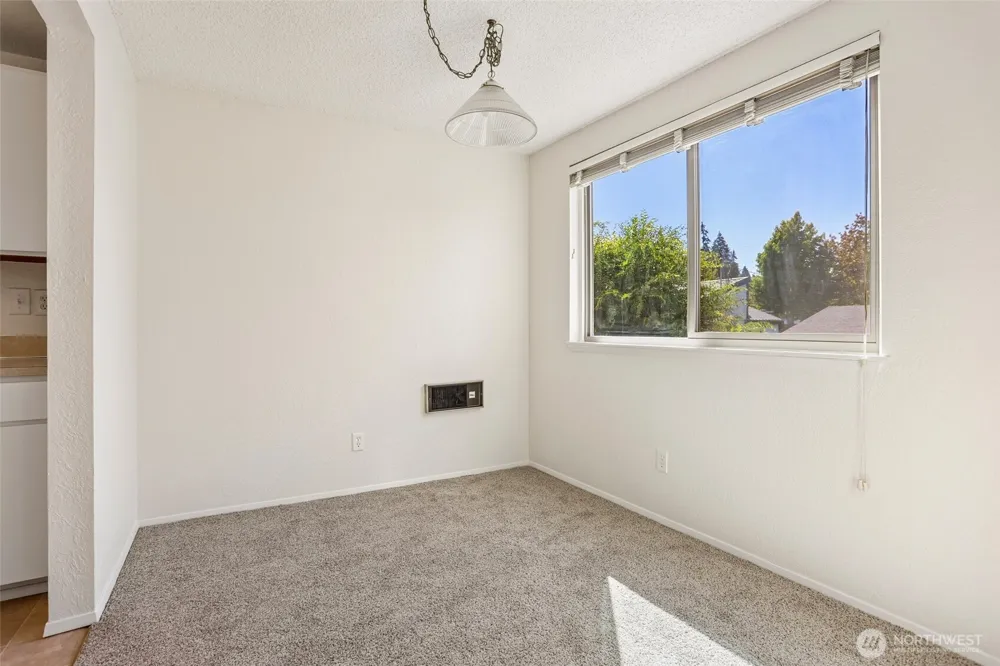 4904 81st Place SW #206 Mukilteo, WA 98275