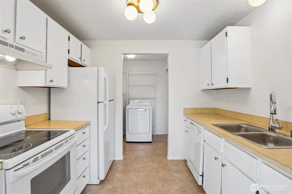 4904 81st Place SW #206 Mukilteo, WA 98275