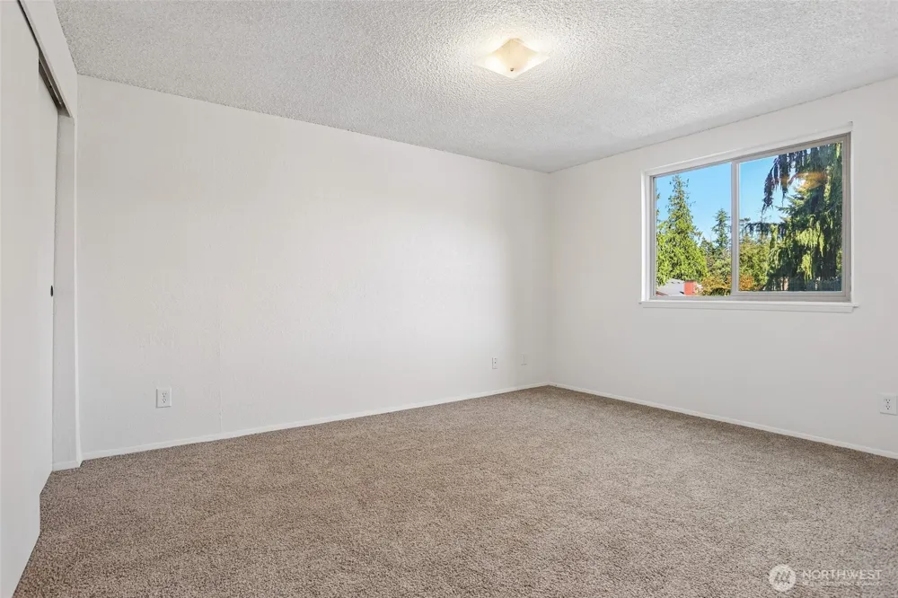4904 81st Place SW #206 Mukilteo, WA 98275