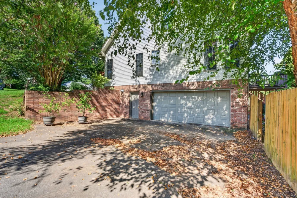 534 Christel Springs Dr Clarksville, TN 37043