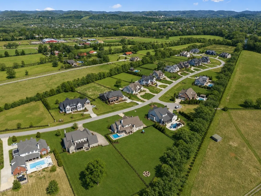 1013 Buena Vista Dr Franklin, TN 37069