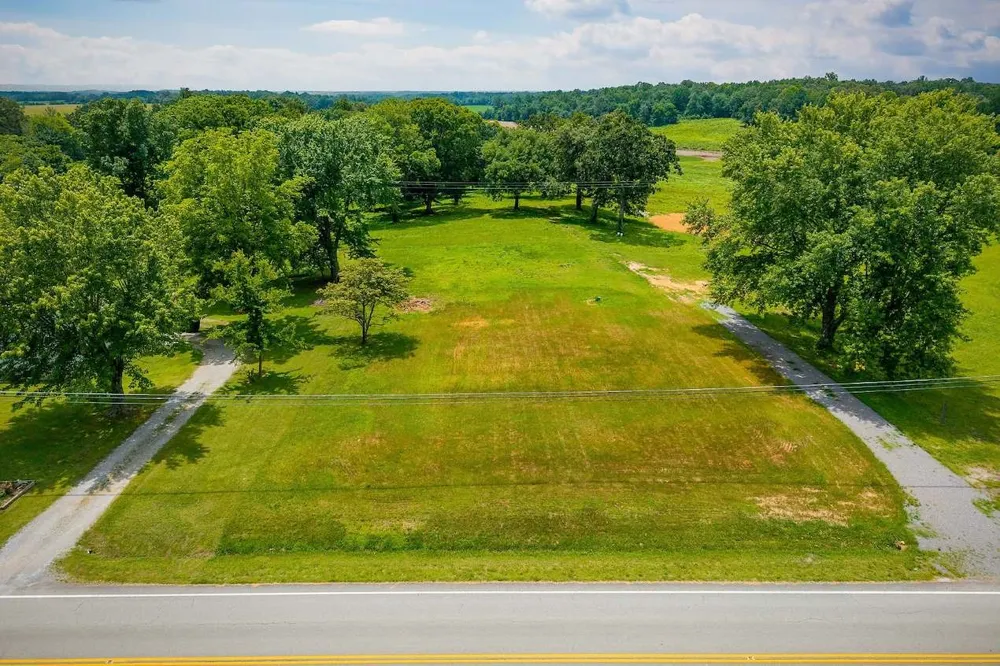 4705 Old Nashville Hwy Mc Minnville, TN 37110