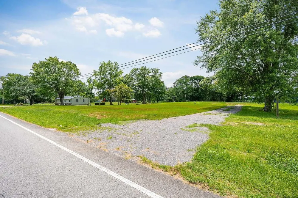 4705 Old Nashville Hwy Mc Minnville, TN 37110