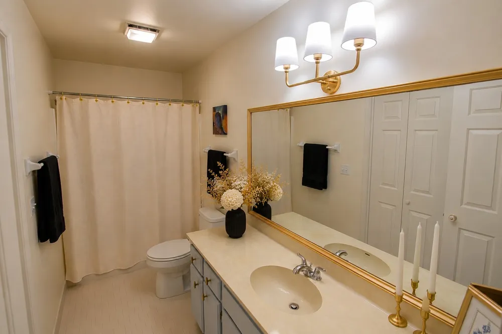 208 Myhr Grn Nashville, TN 37221