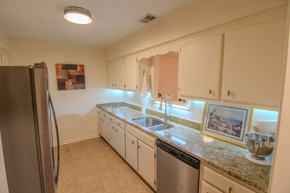 208 Myhr Grn Nashville, TN 37221