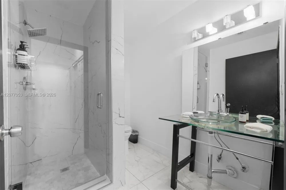 1308 Seabreeze Blvd Fort Lauderdale, FL 33316