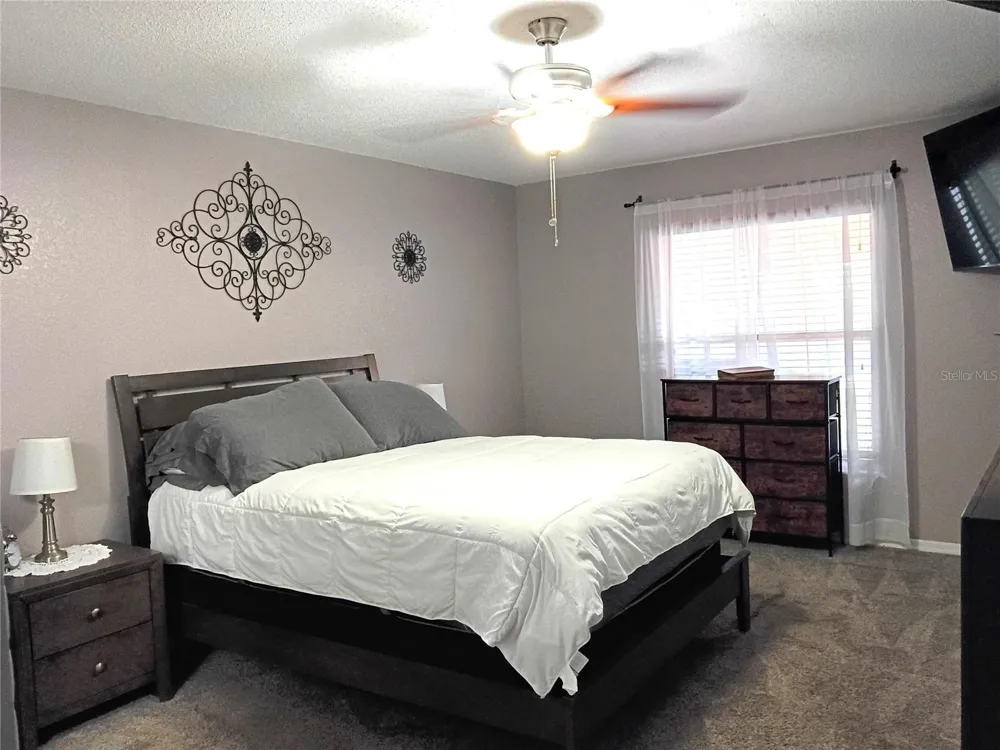 817 REFLECTIONS LOOP E Winter Haven, FL 33884