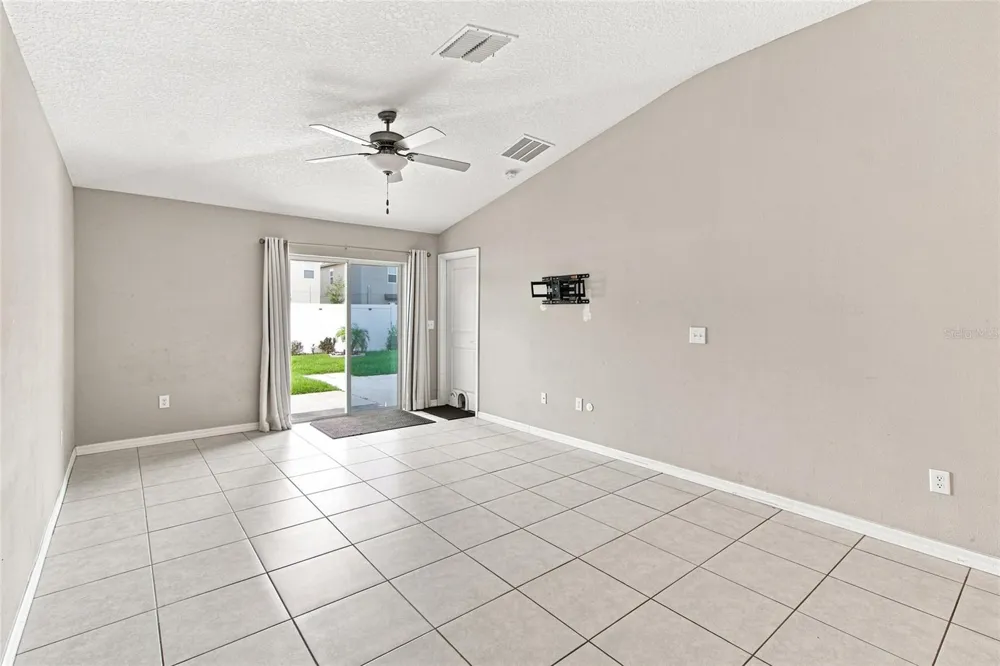 165 ARGYLL DRIVE Spring Hill, FL 34609