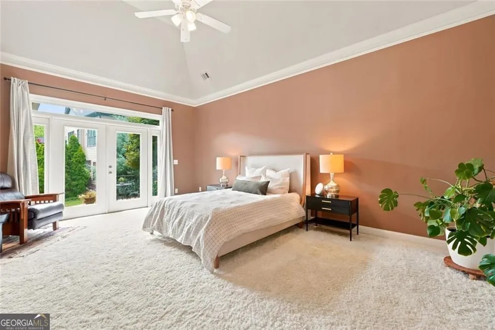 1445 Hedgewood LN NW Kennesaw, GA 30152