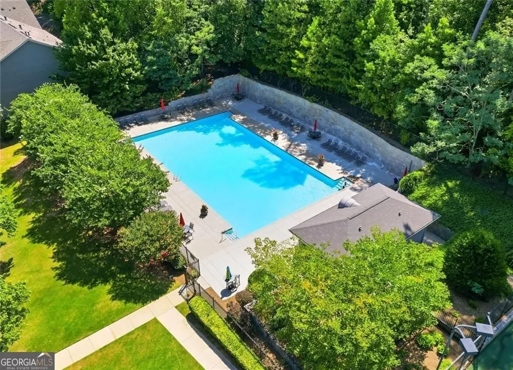 1445 Hedgewood LN NW Kennesaw, GA 30152