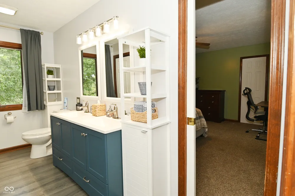 6572 Kings Court Avon, IN 46123