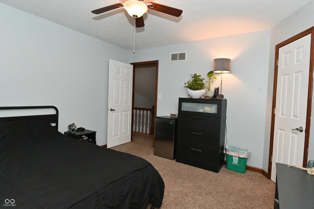 6572 Kings Court Avon, IN 46123