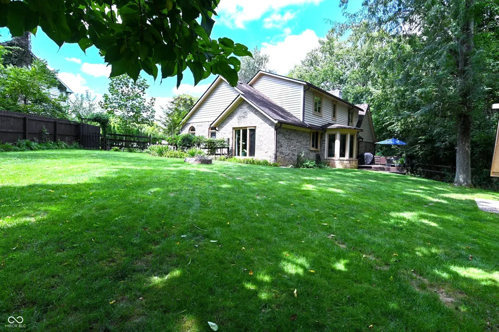 6572 Kings Court Avon, IN 46123