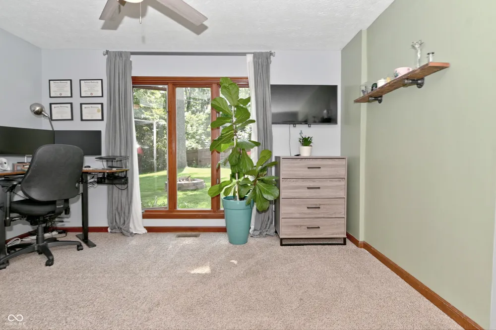 6572 Kings Court Avon, IN 46123