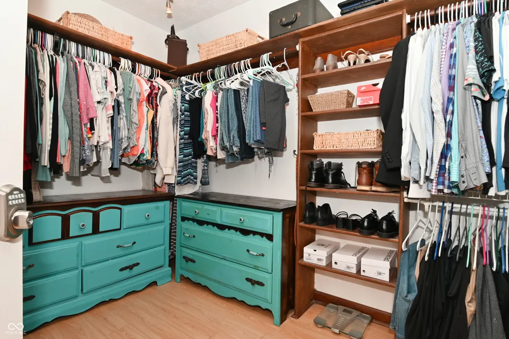 6572 Kings Court Avon, IN 46123