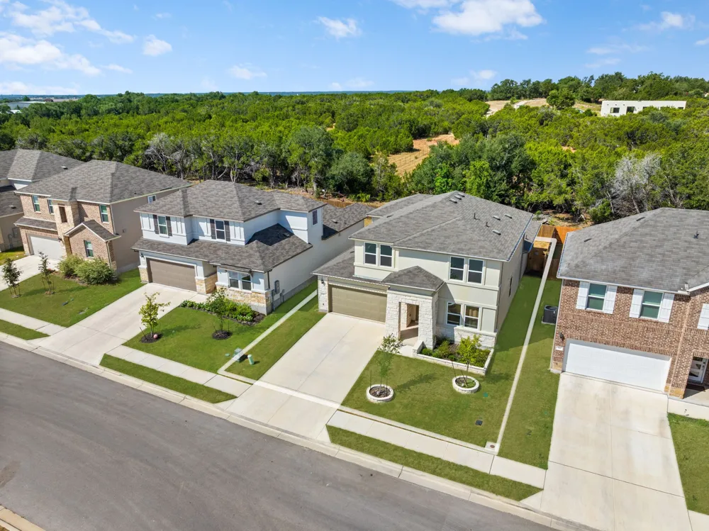 511 Diorite Cove Liberty Hill, TX 78642