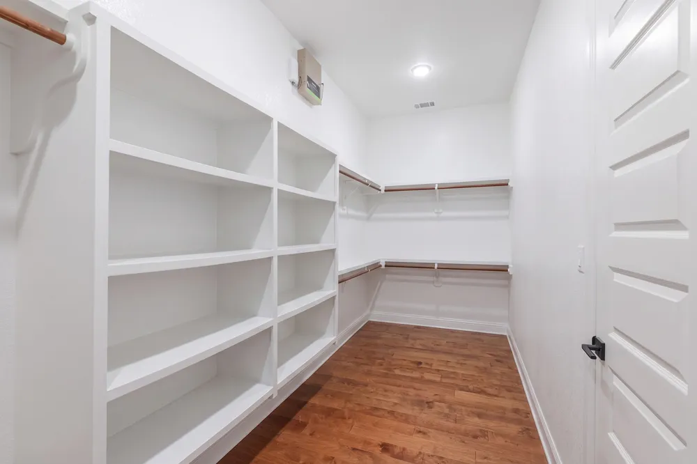129 Hollytree Court Georgetown, TX 78628