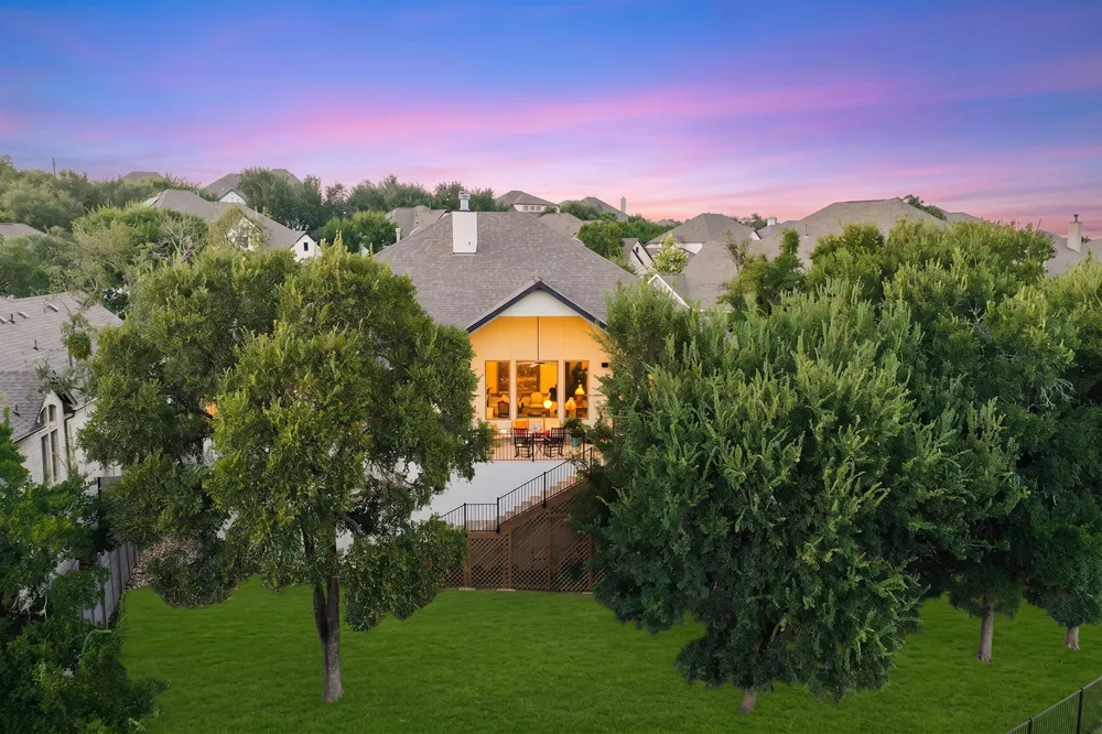 129 Hollytree Court Georgetown, TX 78628