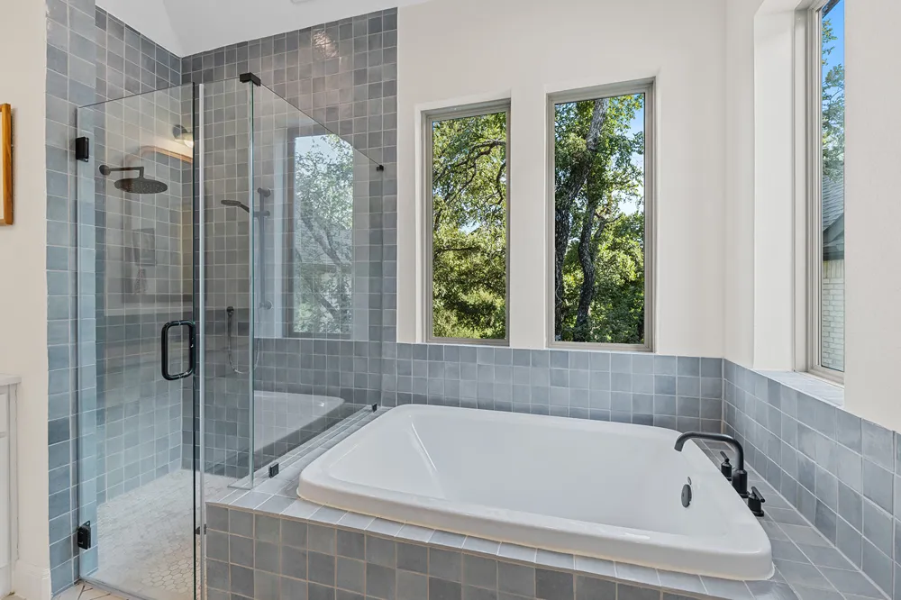 129 Hollytree Court Georgetown, TX 78628