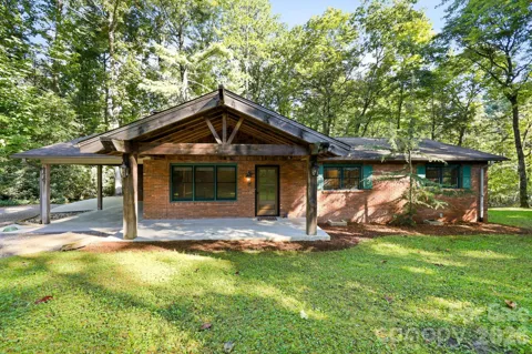 151 Ridgewood Acres Drive