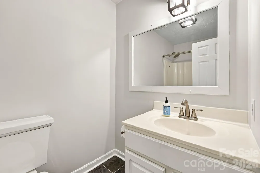 151 Ridgewood Acres Drive Hendersonville, NC 28792