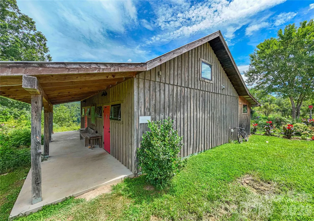 1295 Paint Rock Road Hot Springs, NC 28743