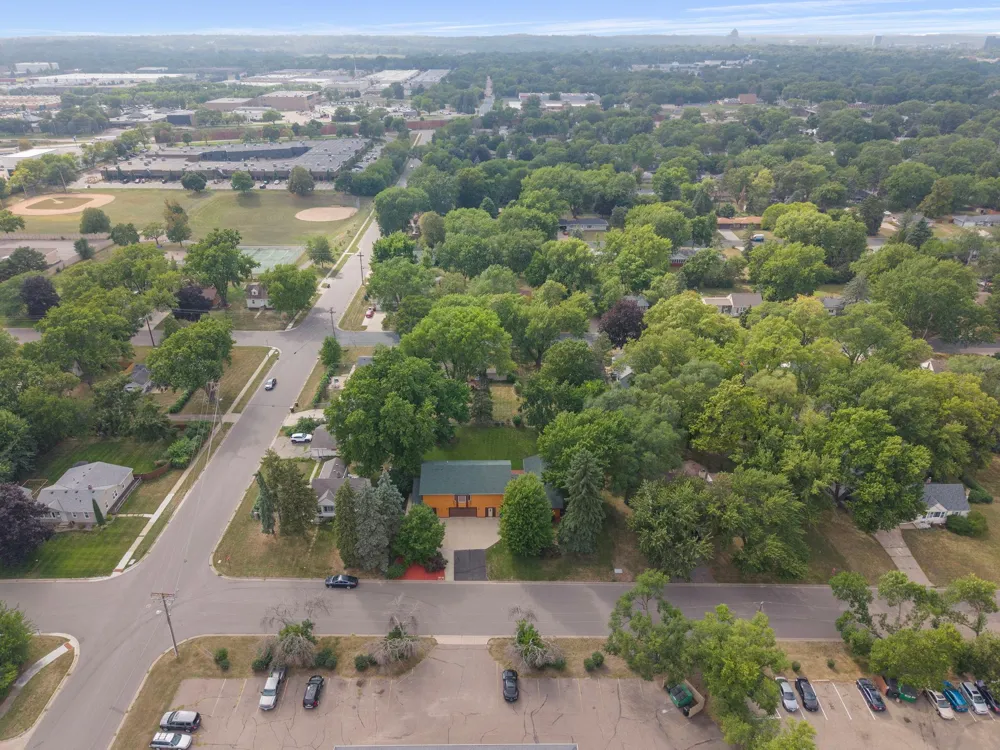 9140 Aldrich Avenue S Bloomington, MN 55420