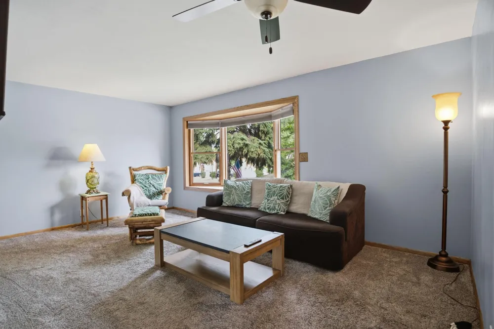 9140 Aldrich Avenue S Bloomington, MN 55420