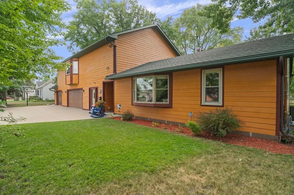 9140 Aldrich Avenue S Bloomington, MN 55420