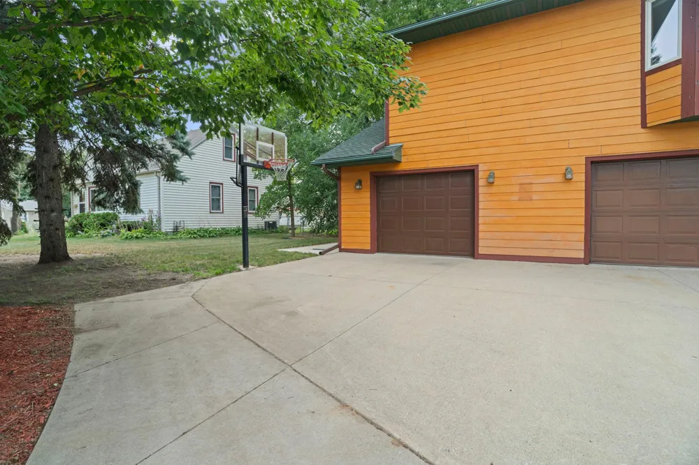 9140 Aldrich Avenue S Bloomington, MN 55420
