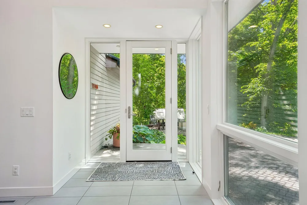 13001 Brenwood Trail Minnetonka, MN 55343