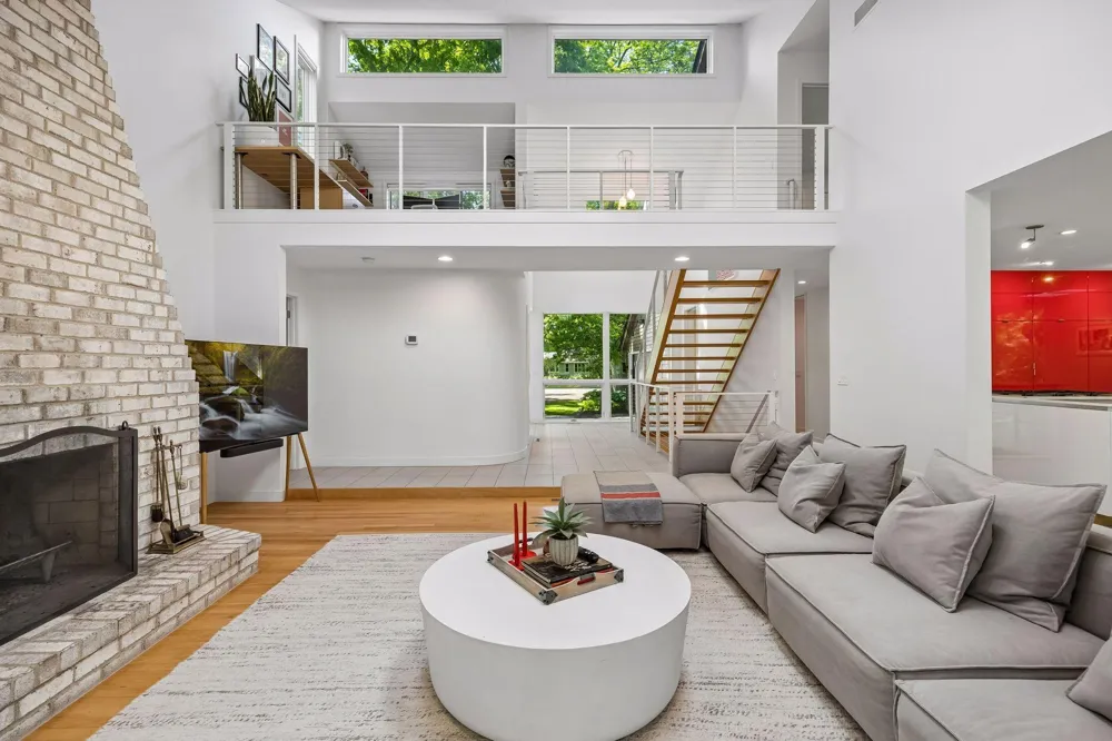 13001 Brenwood Trail Minnetonka, MN 55343