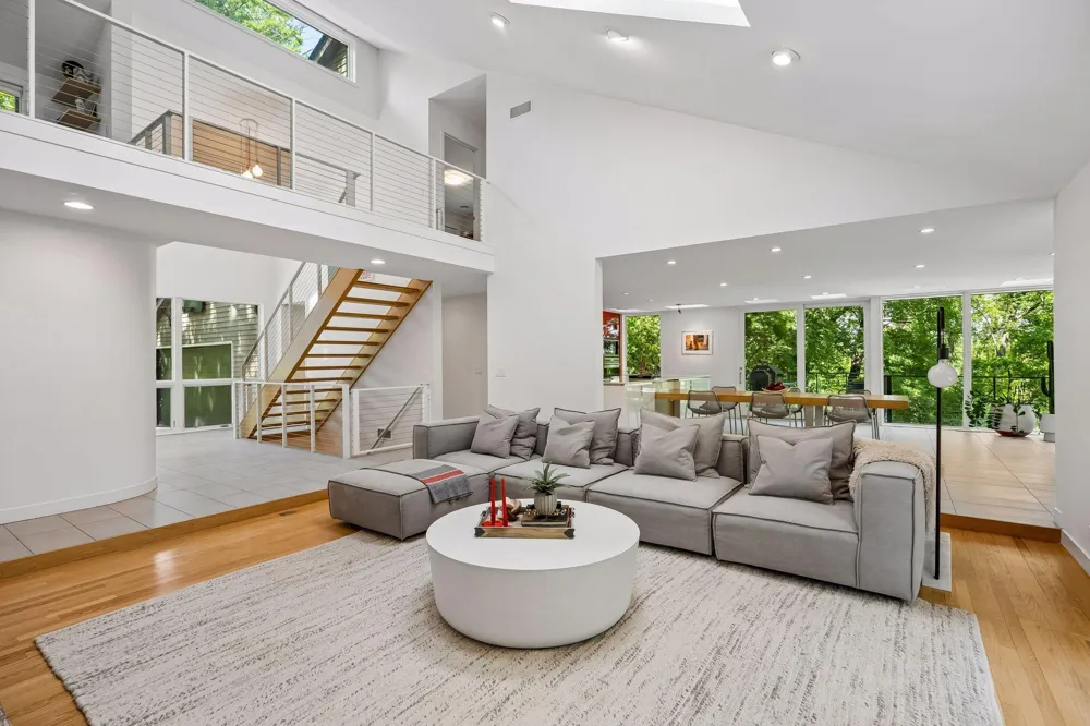 13001 Brenwood Trail Minnetonka, MN 55343