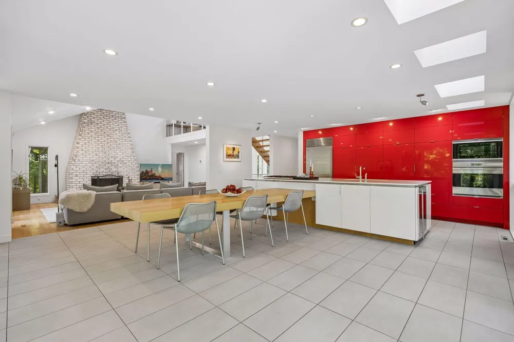 13001 Brenwood Trail Minnetonka, MN 55343
